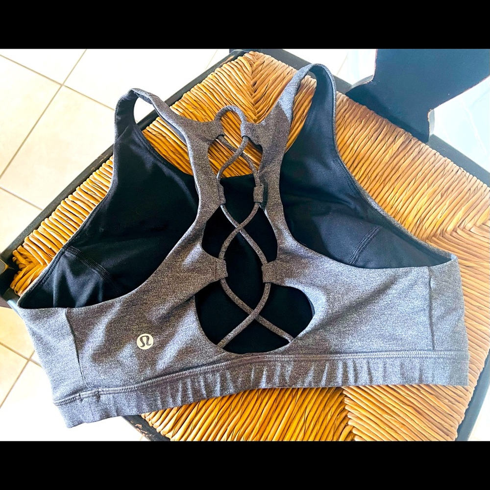 Lululemon Tied To It Sports Bra